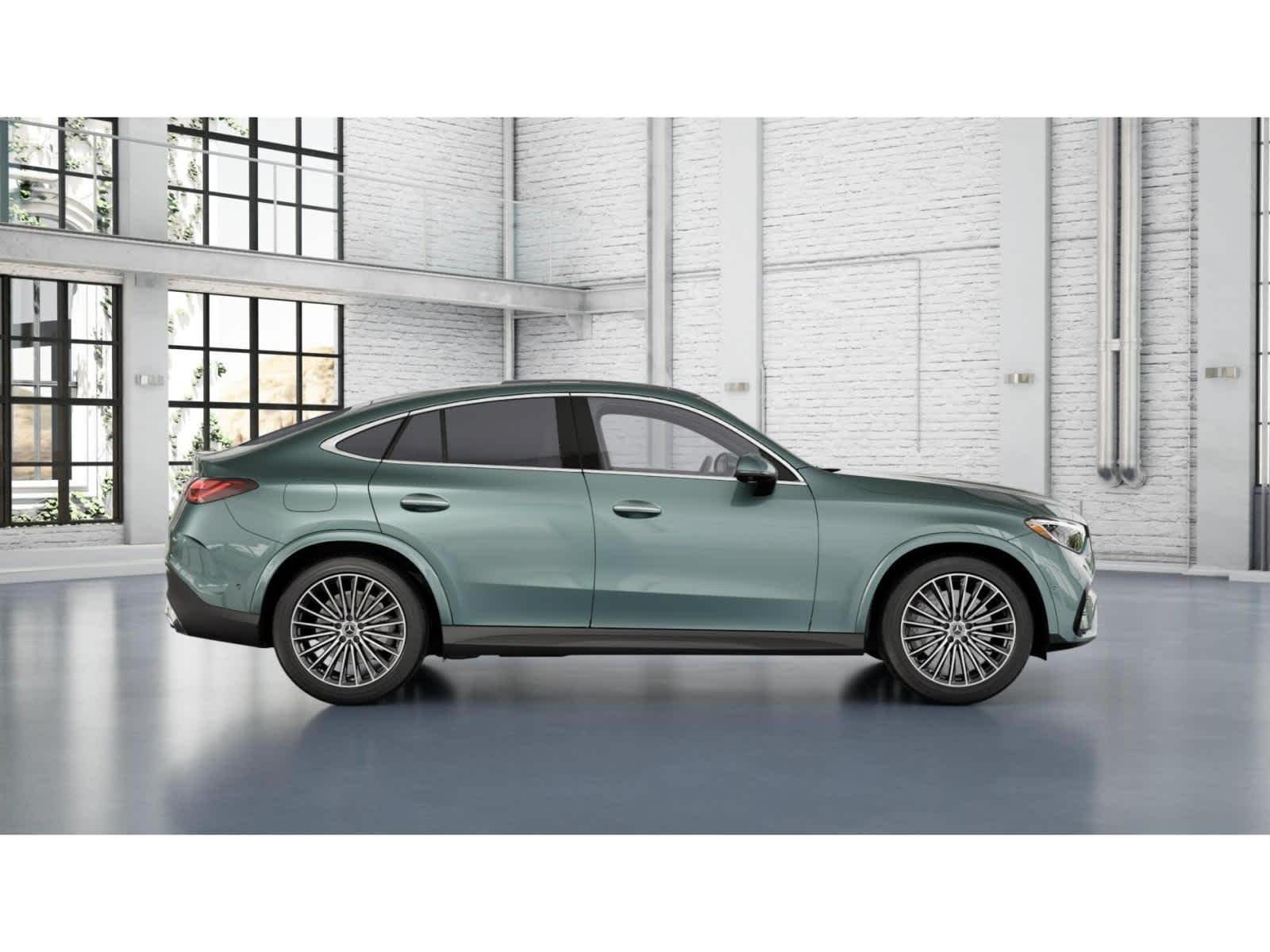 New 2027 Verde Silver Metallic Mercedes-Benz GLC 300 image 2