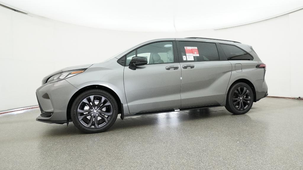 New 2026 Heavy Metal Toyota XSE image 15