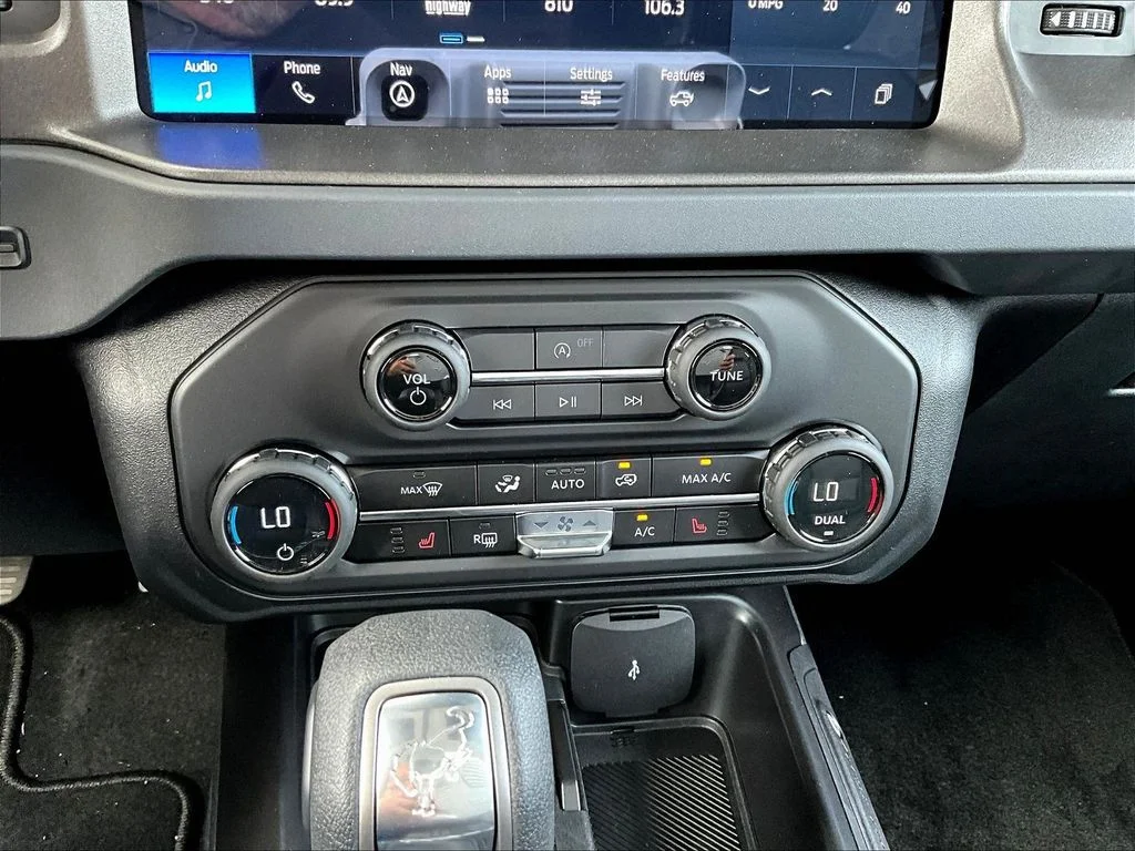New 2026 Avalanche Gray Ford Big Bend® image 21