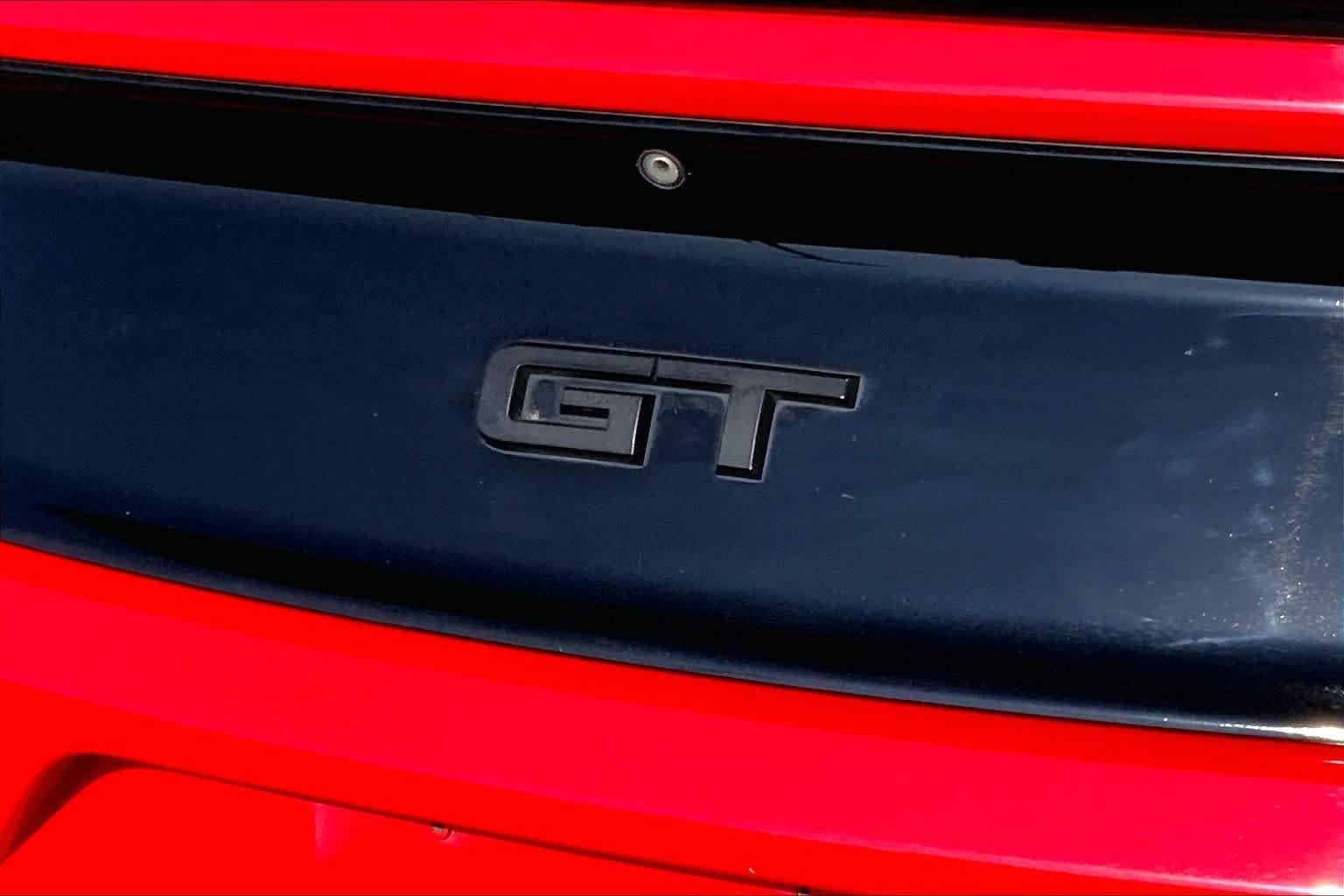 Used 2015 Race Red Ford GT image 24