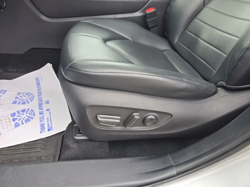 Used 2021 Silver Toyota XLE image 28