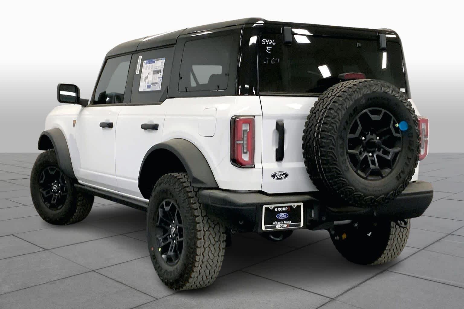 New 2026 Oxford White Ford Badlands® image 11