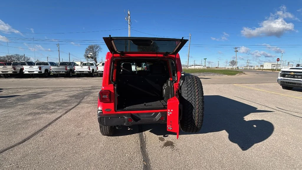 2026 Jeep Wrangler 4-Door Sahara - Photo 28