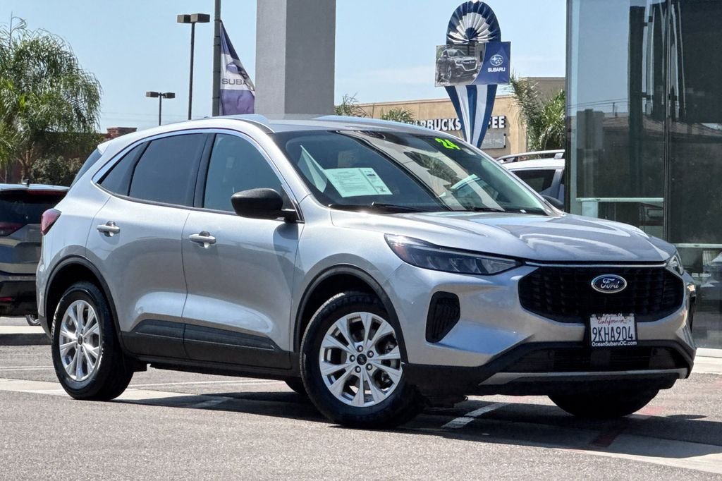 Used 2024 Ford Escape Active with VIN 1FMCU0GNXRUA06473 for sale in Fullerton, CA