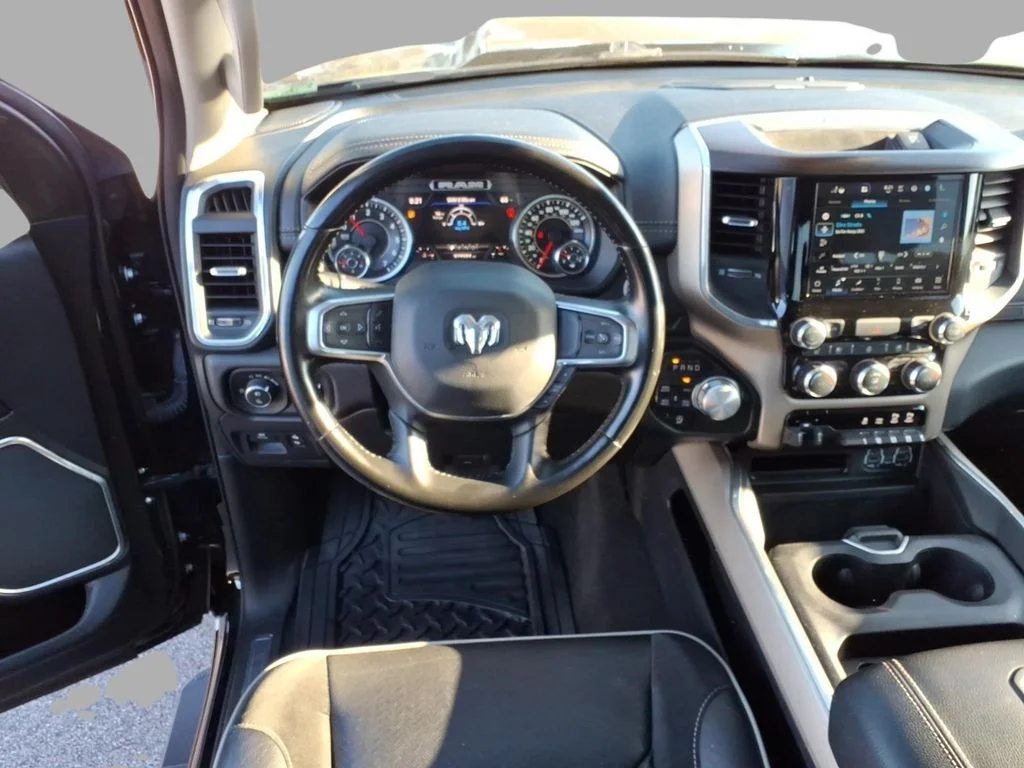 Used 2022 Black Ram Laramie image 14