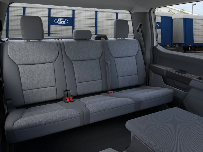 New 2026 Oxford White Ford XL image 23