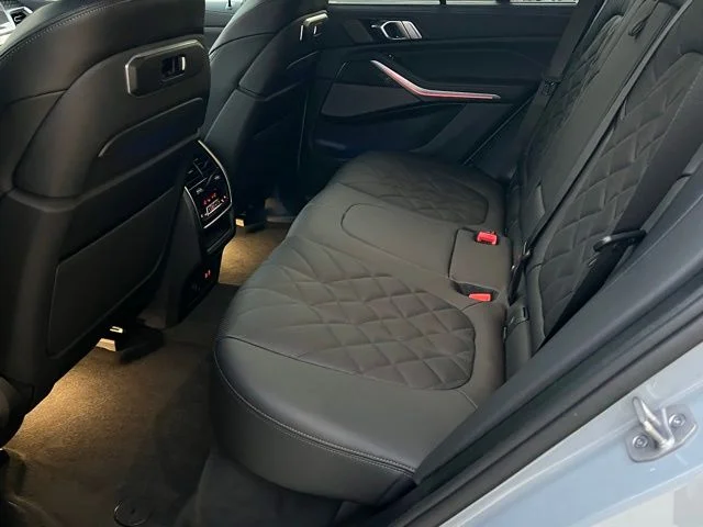 New 2026 Brooklyn Grey Metallic BMW M60i image 23