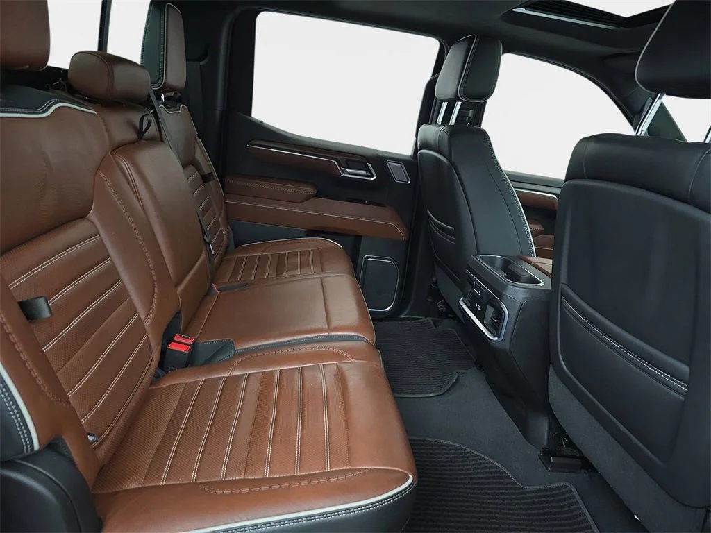 Used 2023 Silver GMC Denali Ultimate image 14