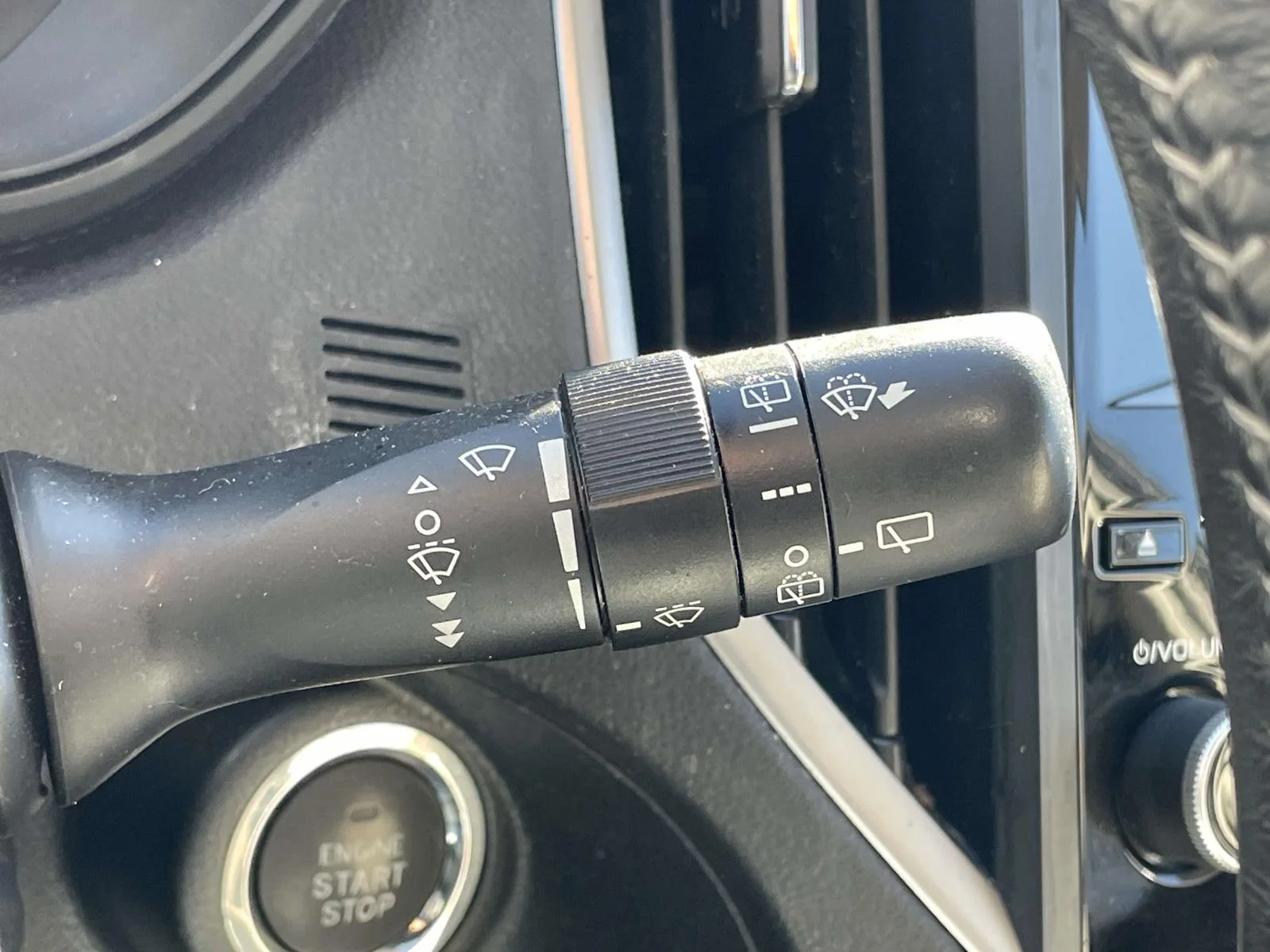 Used 2019 Crystal Black Silica Subaru Premium image 13