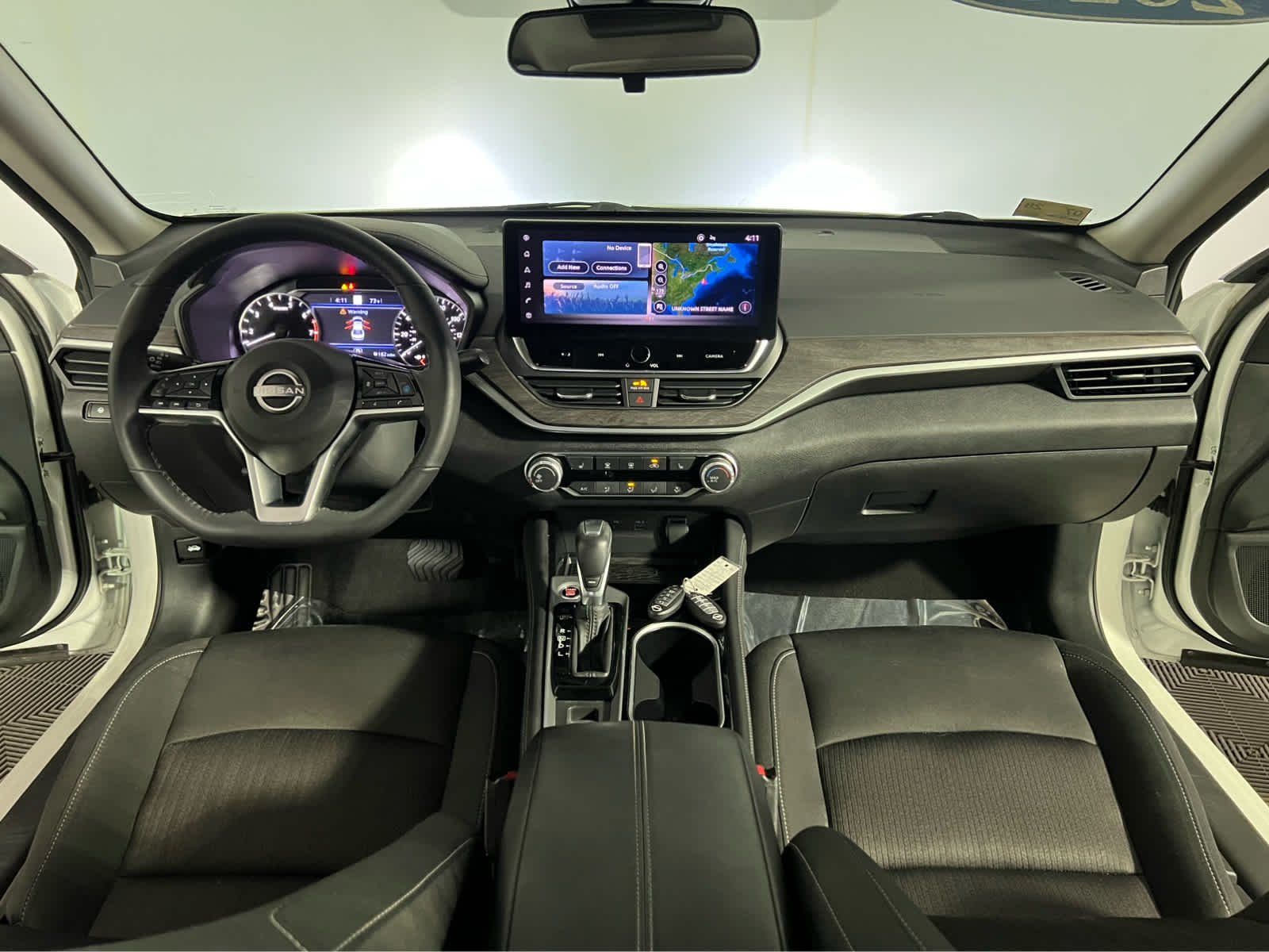 Certified Used 2023 Pearl White Tricoat Nissan 2.5 SV image 10