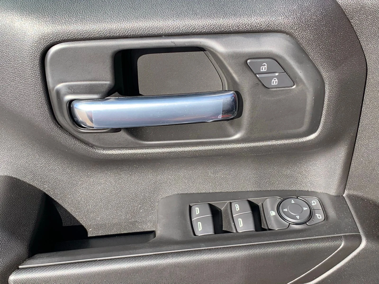 2026 Chevrolet Silverado 1500 Custom - Photo 14