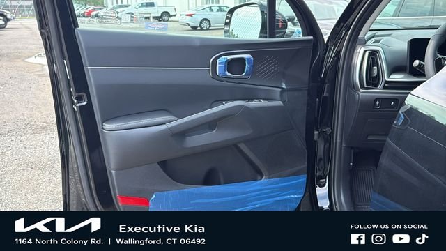 New 2026 Ebony Black Kia S image 9