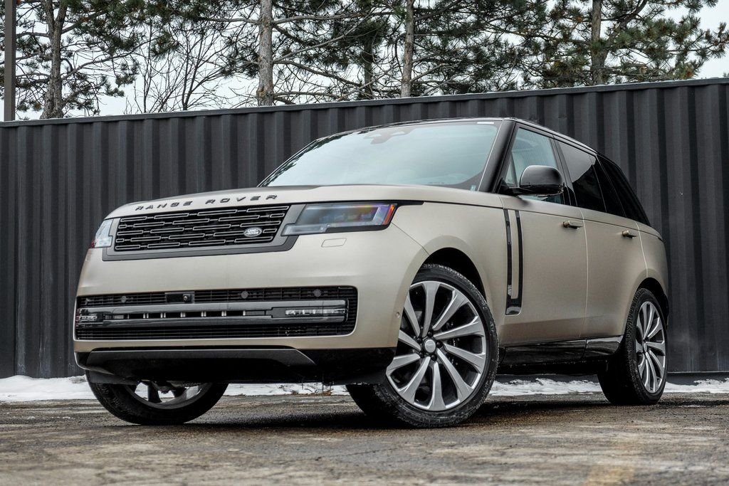 2025 Land Rover Range Rover SE