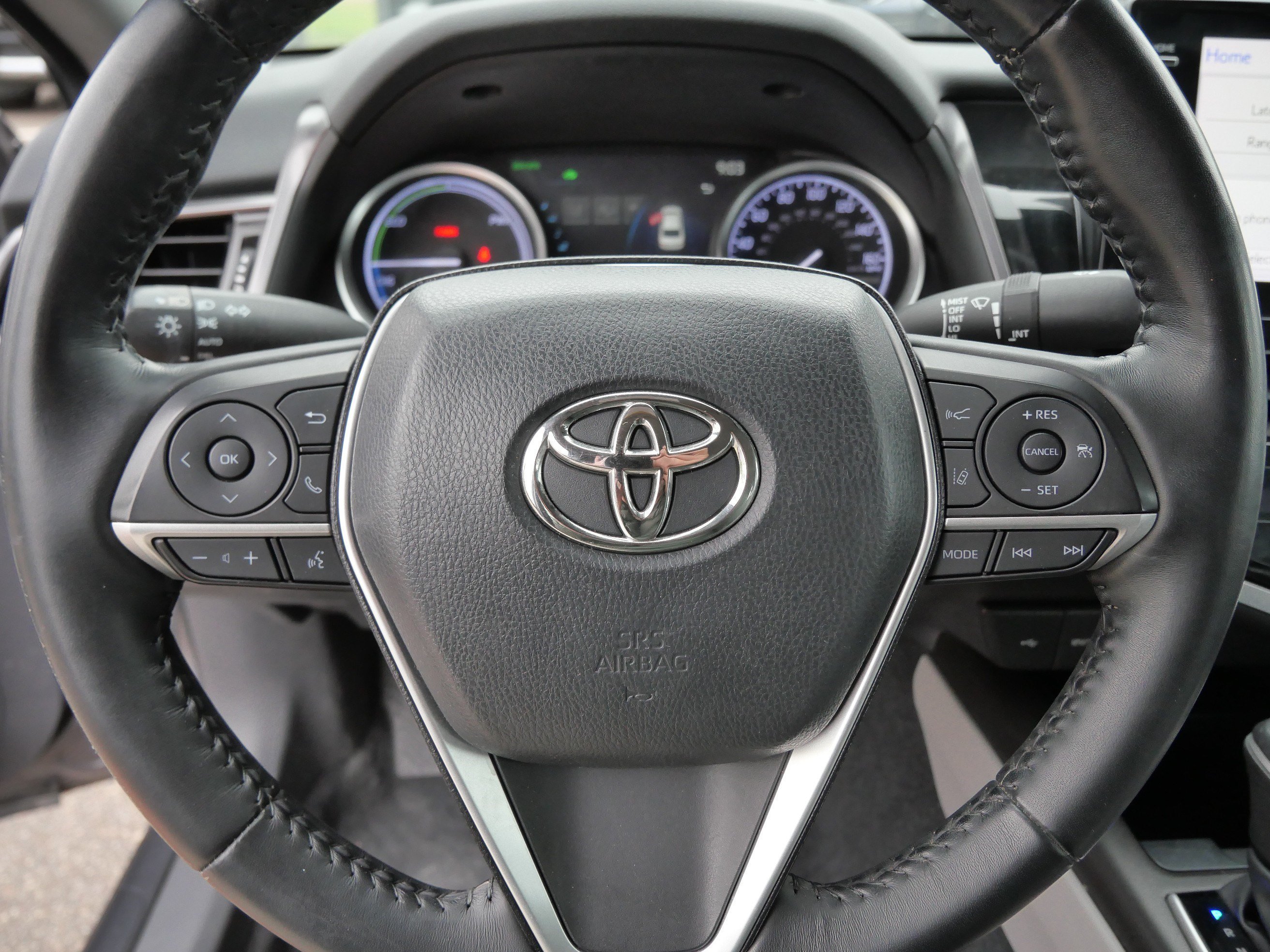 Certified Used 2021 Predawn Gray Mica Toyota Hybrid XLE image 26