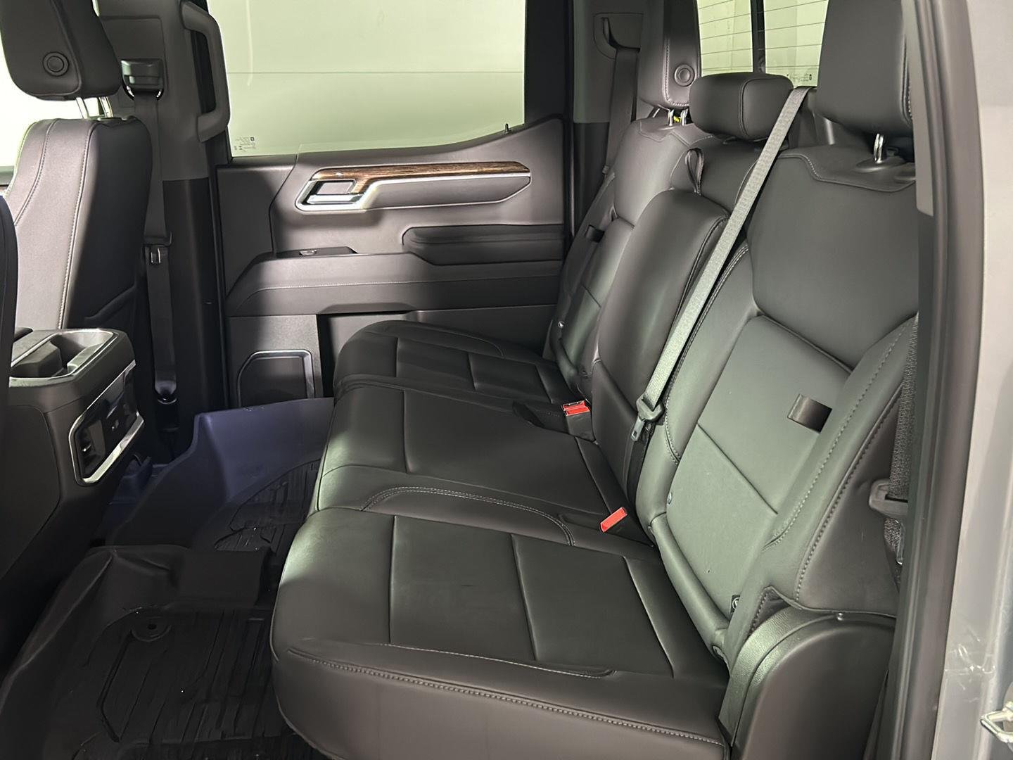 Used 2026 Sterling Metallic GMC Elevation image 15
