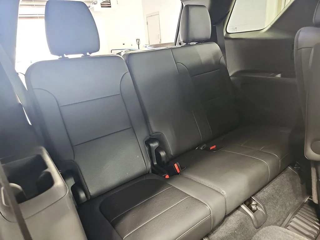 Used 2023 Black Chevrolet High Country image 15