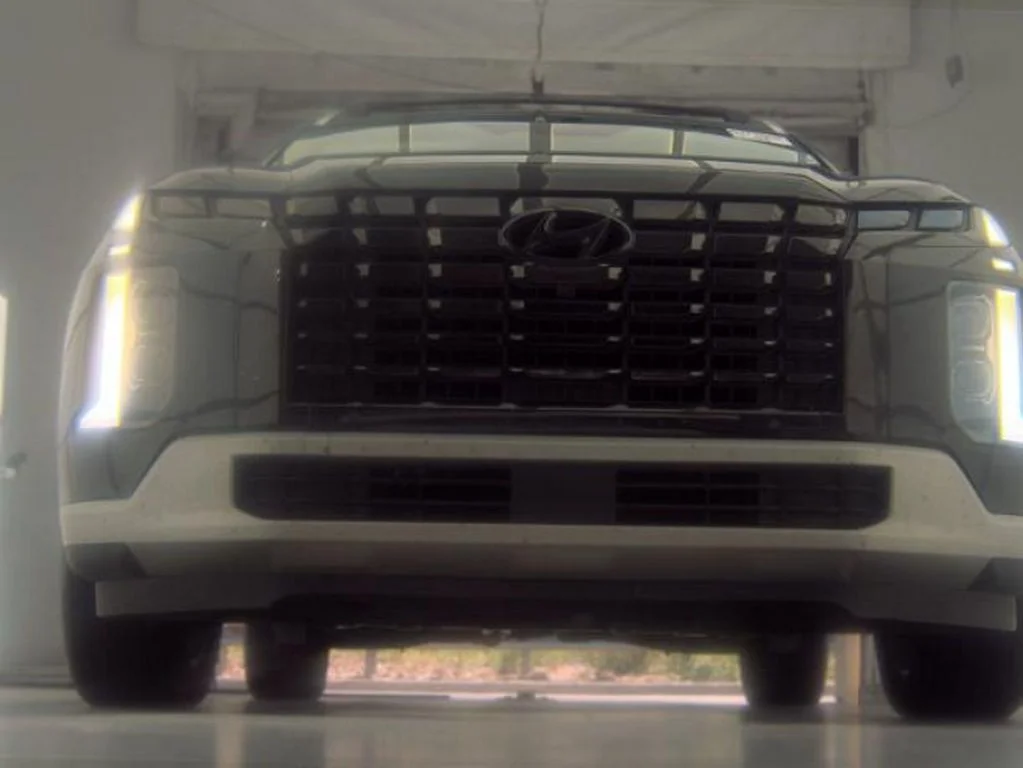Used 2023 Moonlight Hyundai Limited image 3