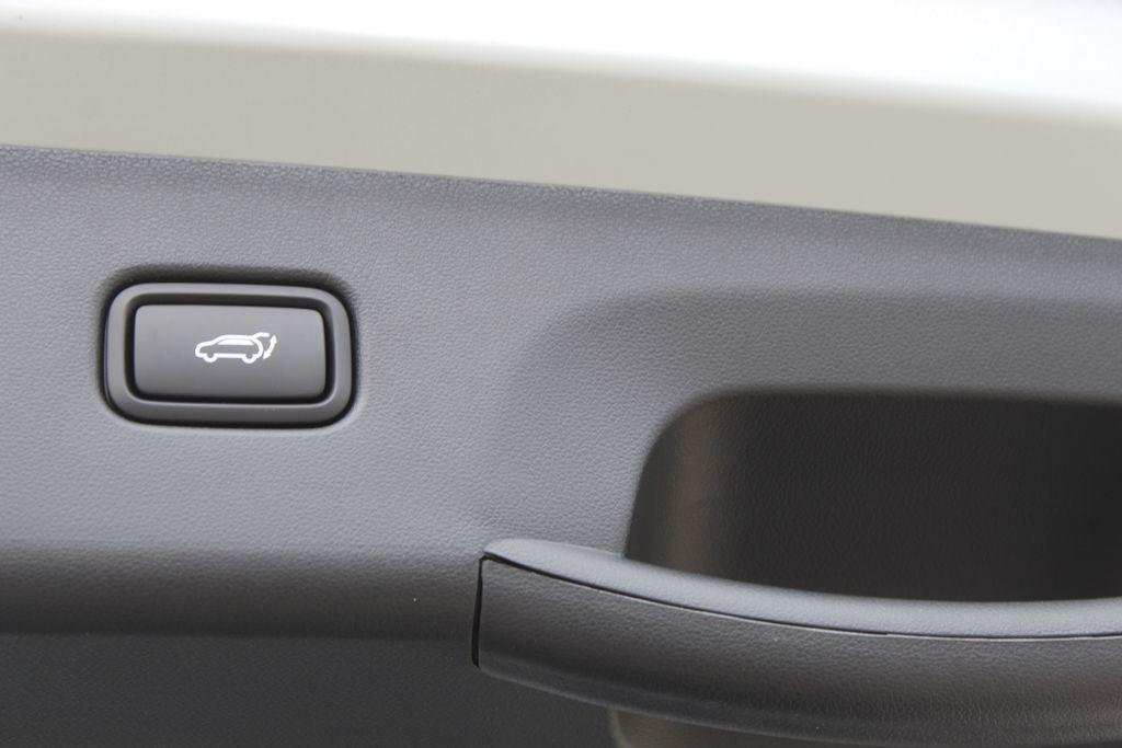 New 2026 Silver Hyundai Limited image 11