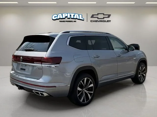 Used 2024 Silver Volkswagen 2.0T SEL Premium R-Line image 5