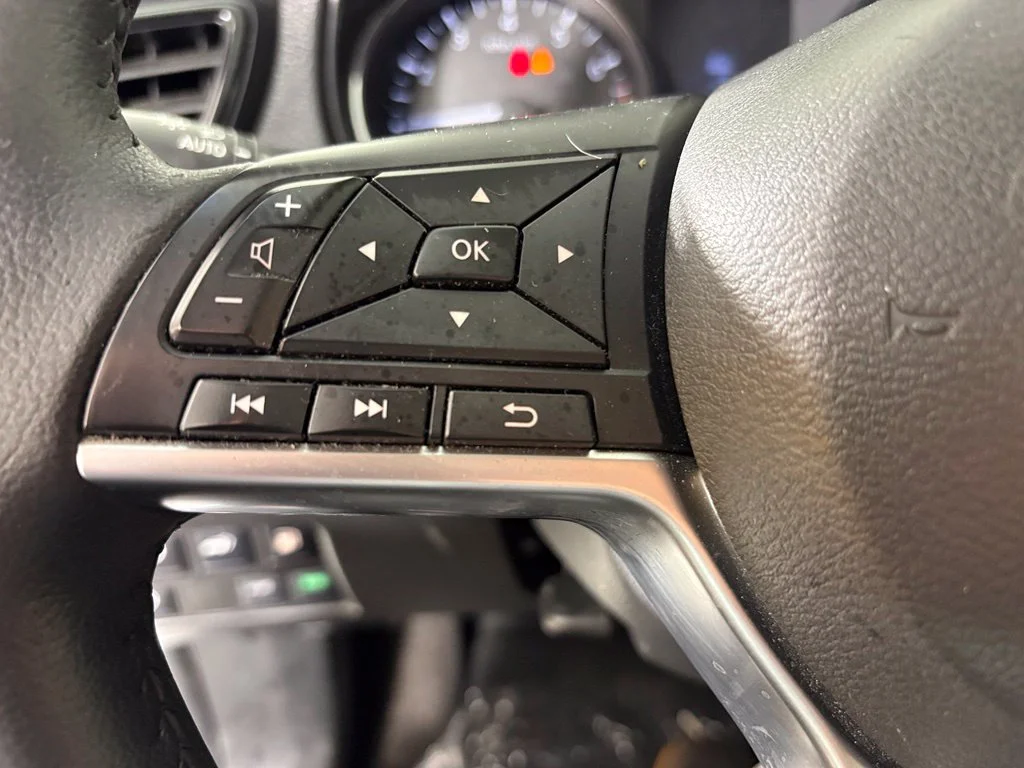 Used 2020 Silver Nissan SV image 25