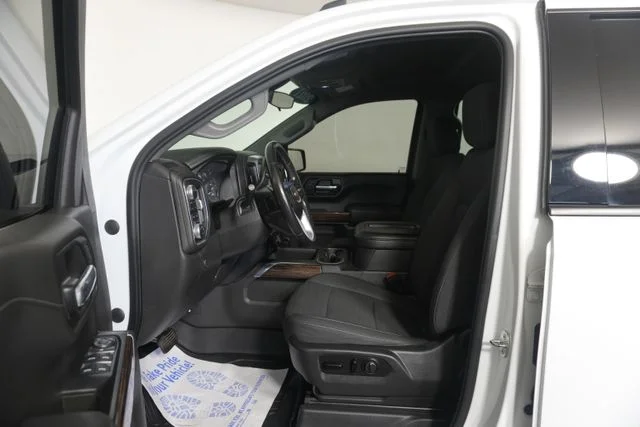 Used 2021 Summit White GMC Elevation image 28