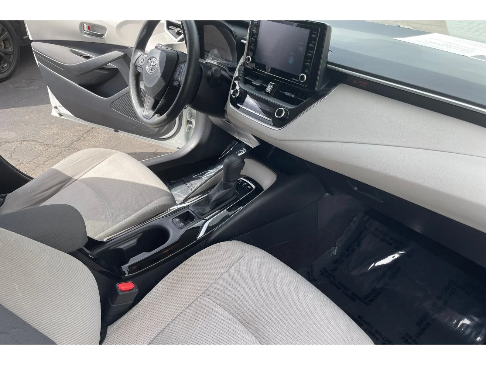 Used 2022 WHITE Toyota Hybrid LE image 18
