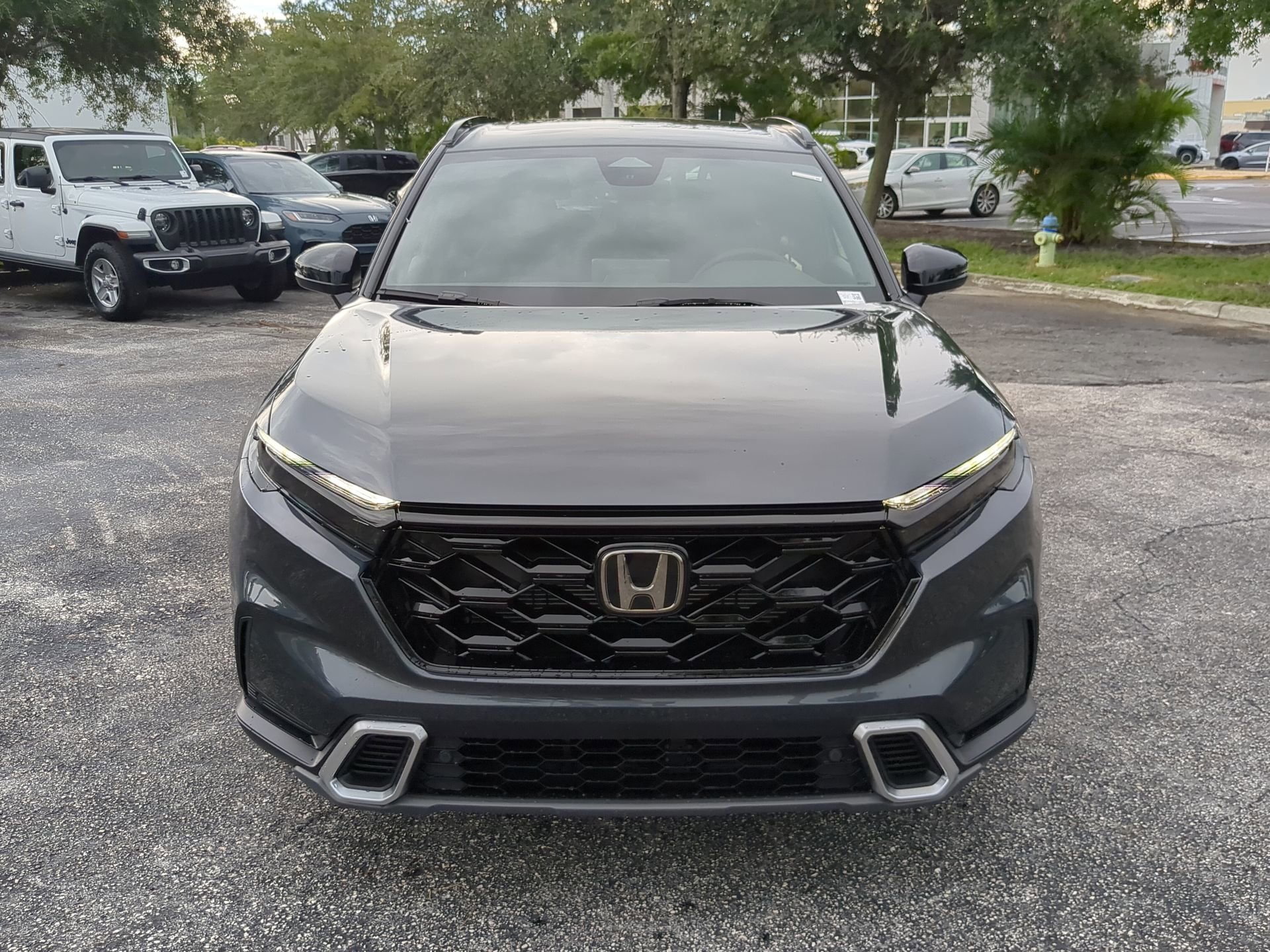 New 2026 Meteorite Gray Metallic Honda Sport Touring image 4