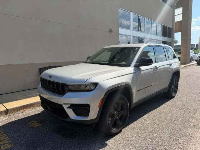 2023 Jeep Grand Cherokee Altitude X