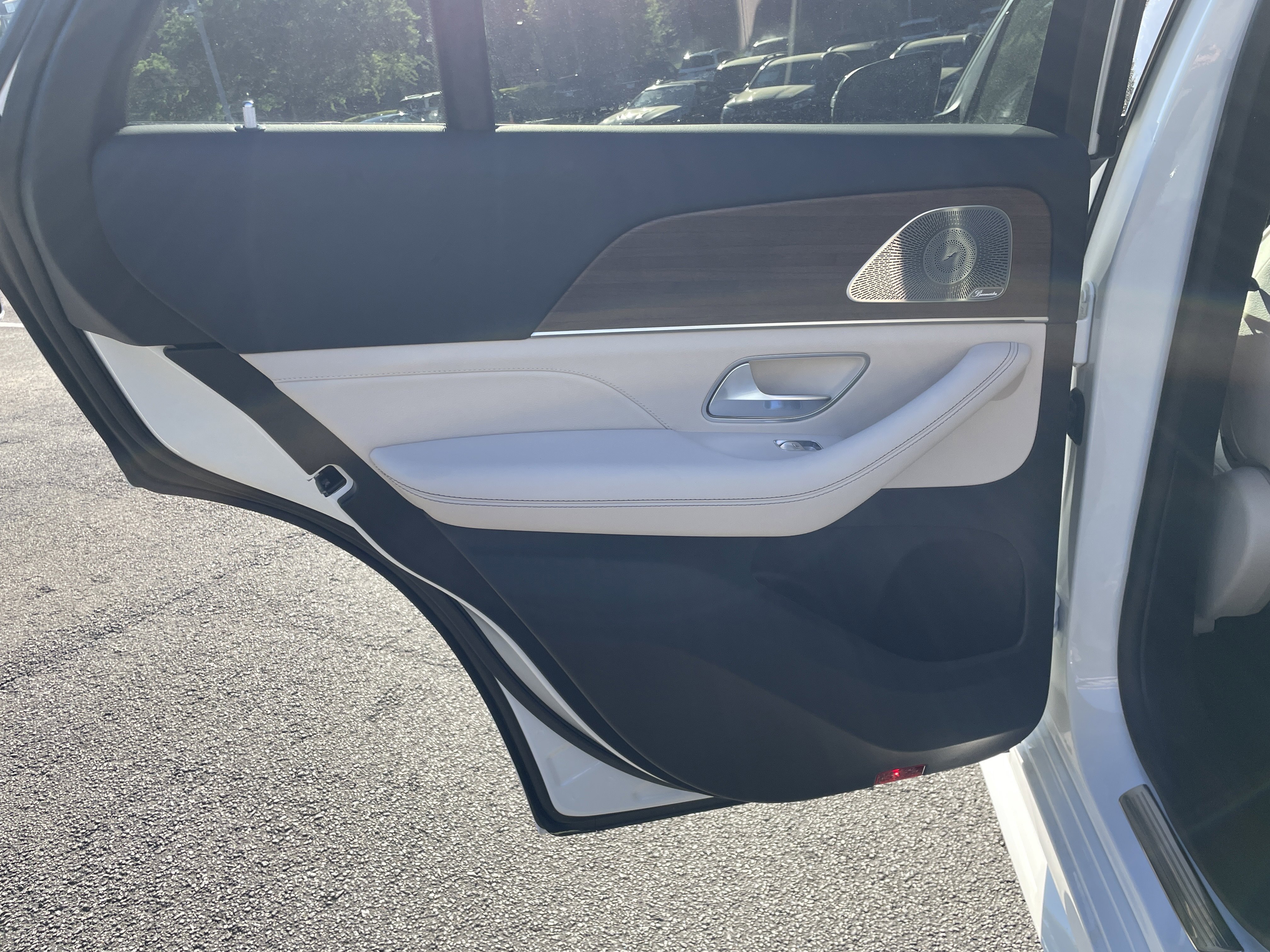 New 2026 Polar White Mercedes-Benz GLE 450 4MATIC® Coupe image 34