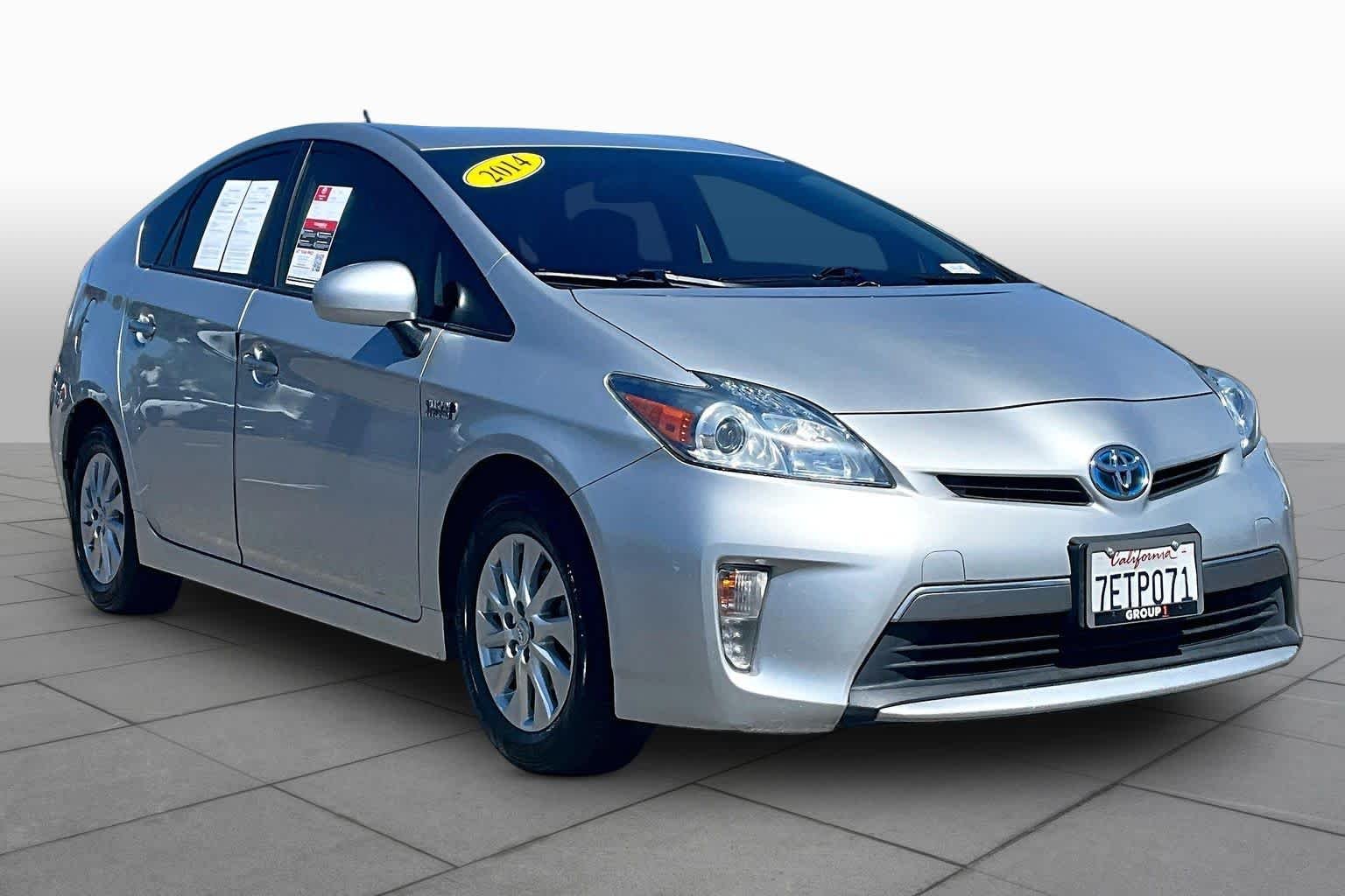 Used 2014 Toyota Prius Plug-In Base with VIN JTDKN3DP9E3060447 for sale in Folsom, CA