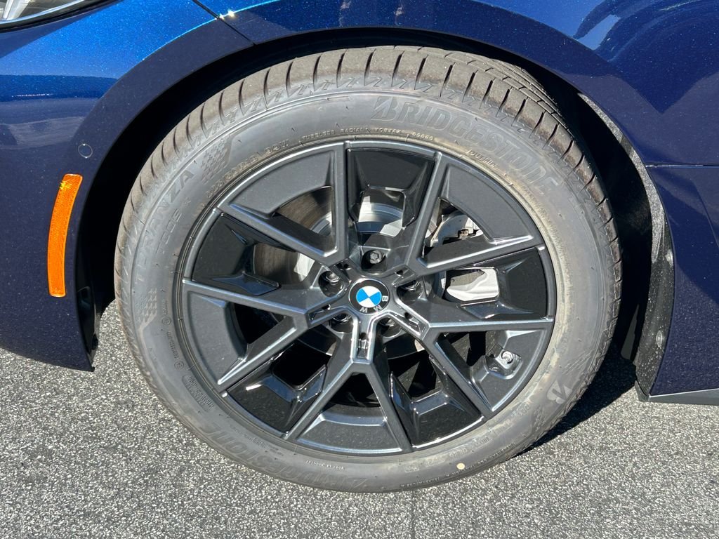 New 2026 Tanzanite Blue II Metallic BMW eDrive40 image 9