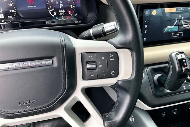 Used 2020 White Land Rover HSE image 18