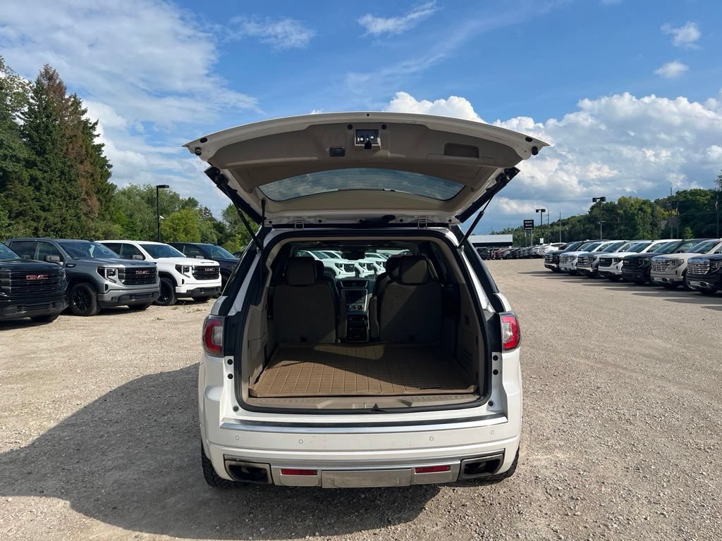 Used 2016 WHITE FROST TRICOAT GMC Denali image 10
