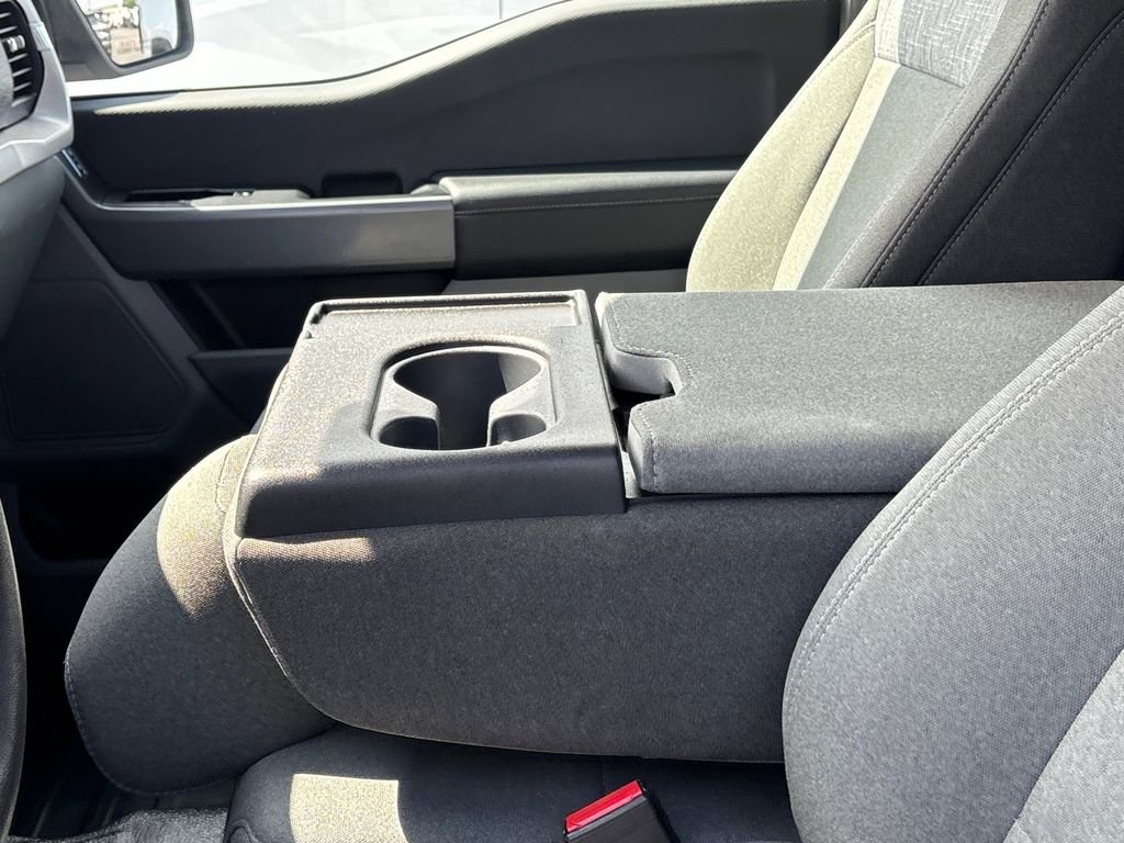 Used 2023 White Ford XLT image 10