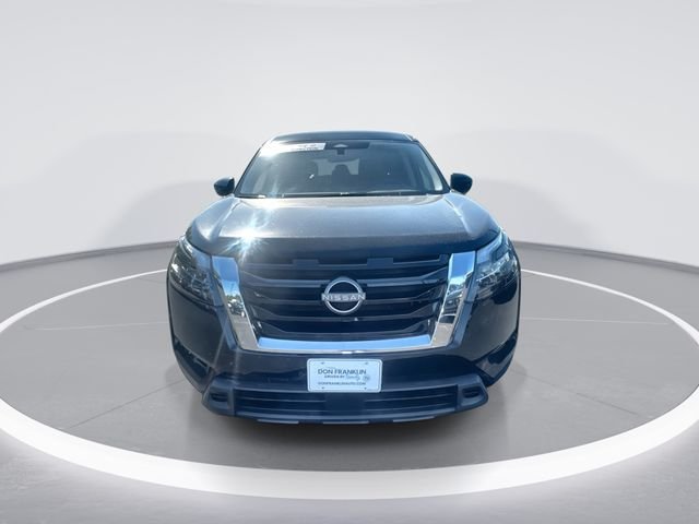 Used 2023 Black Nissan S image 3