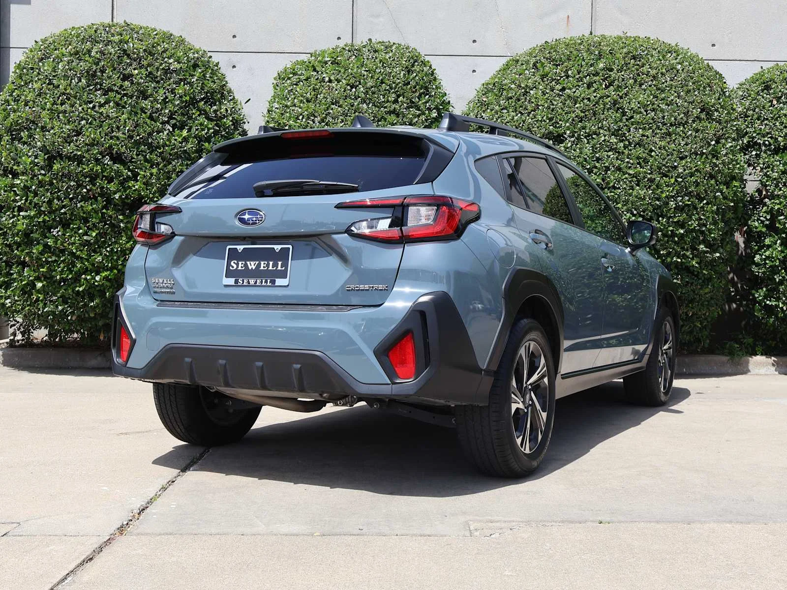 Used 2024 Offshore Blue Metallic Subaru Premium image 10