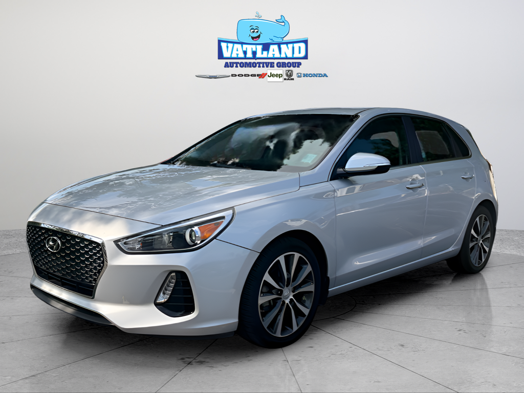 Used 2018 Silver Hyundai Base image 20