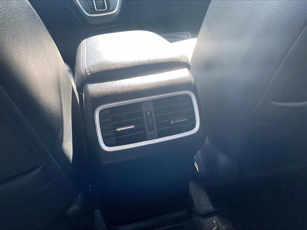 Used 2015 Black Honda Touring image 34