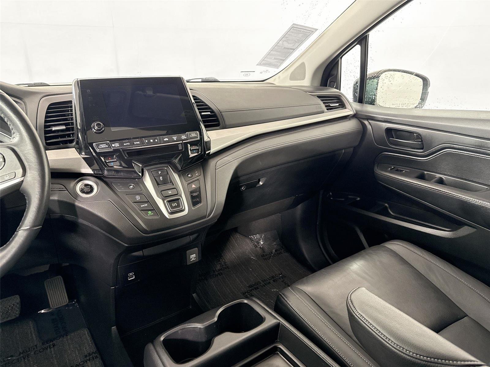 Used 2024 Modern Steel Metallic Honda EX-L image 31