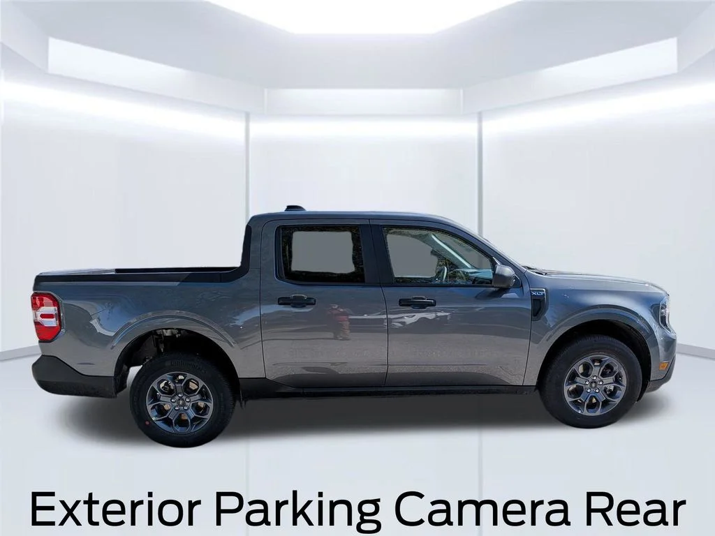 New 2026 Gray Ford XLT image 9
