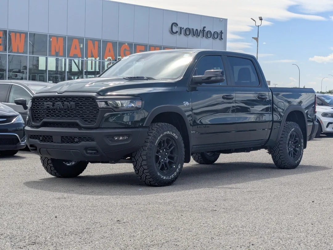 New 2026 Green RAM Rebel - - 5.7L HEMI V8 eTorque - 14.4 Uconnect NAV - Leather Seats - Dual Wireless Charging & More! image 4