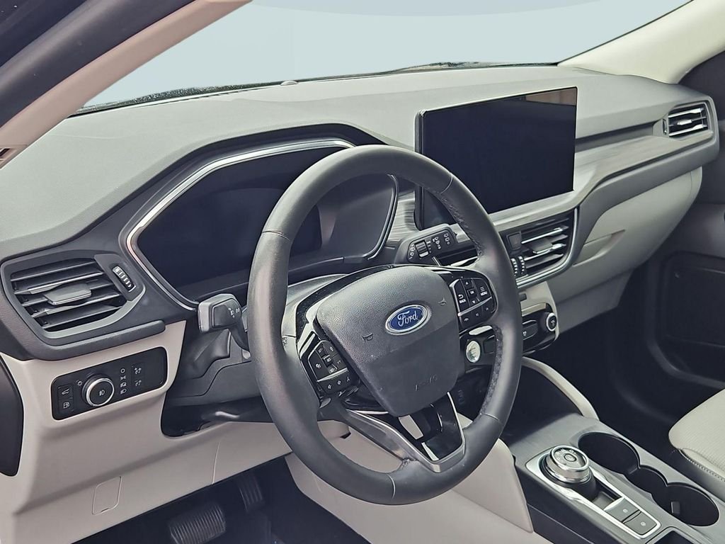 2023 Ford Escape Platinum - Photo 13