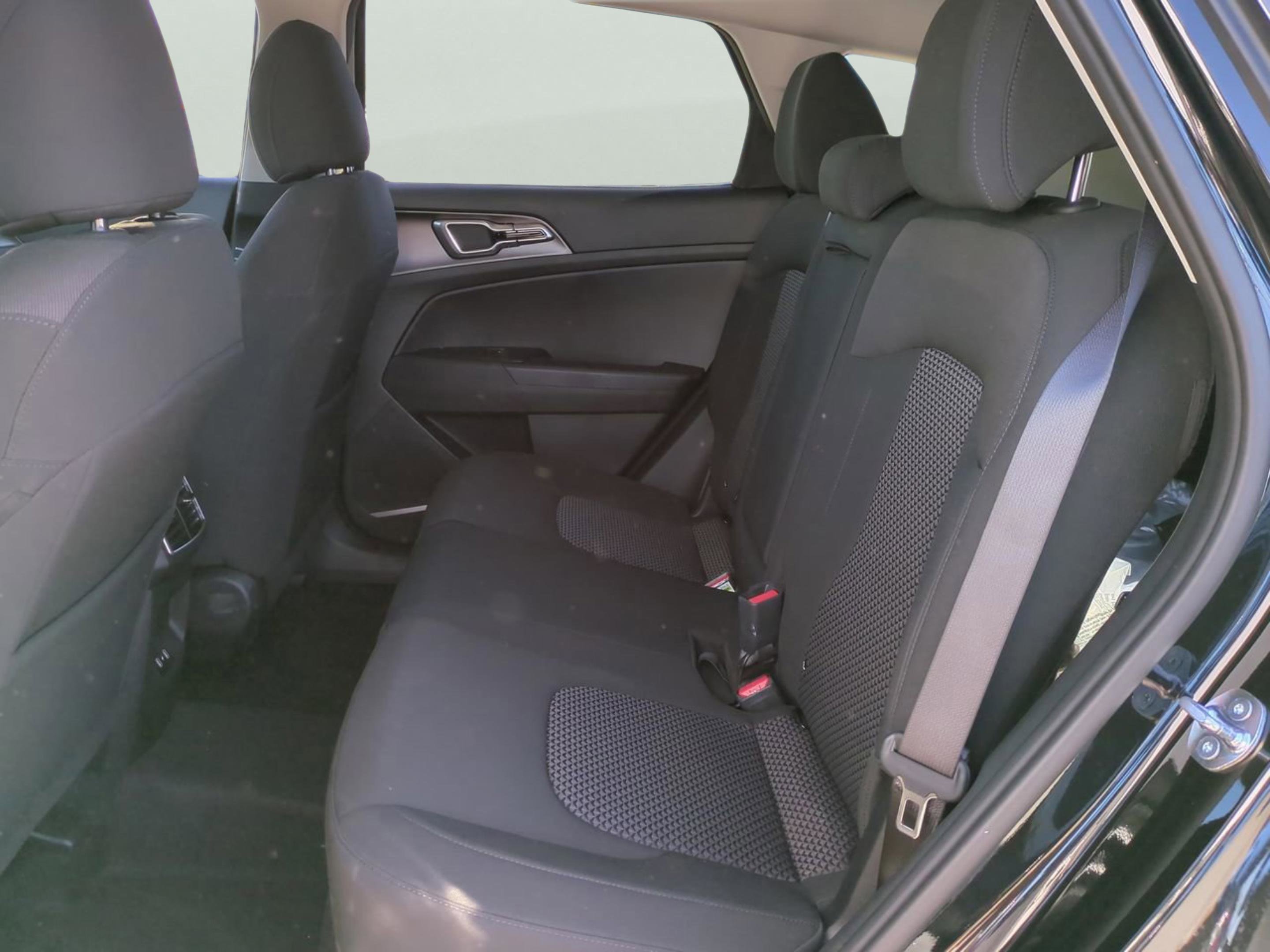New 2026 Fusion Black Kia LX image 15