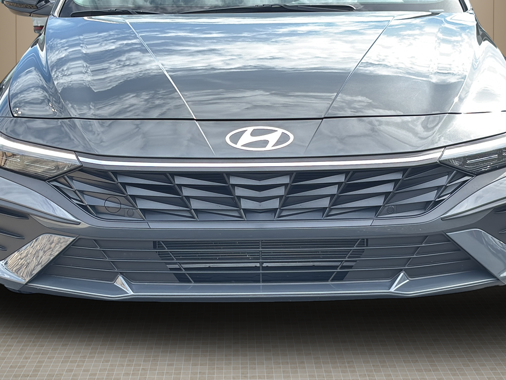 Certified Used 2025 Ecotronic Gray Hyundai SEL Sport image 9