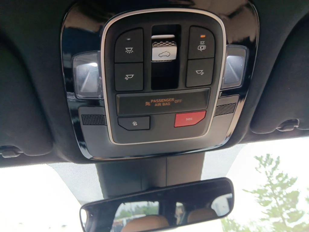 Used 2023 Twilight Black Hyundai Calligraphy image 17