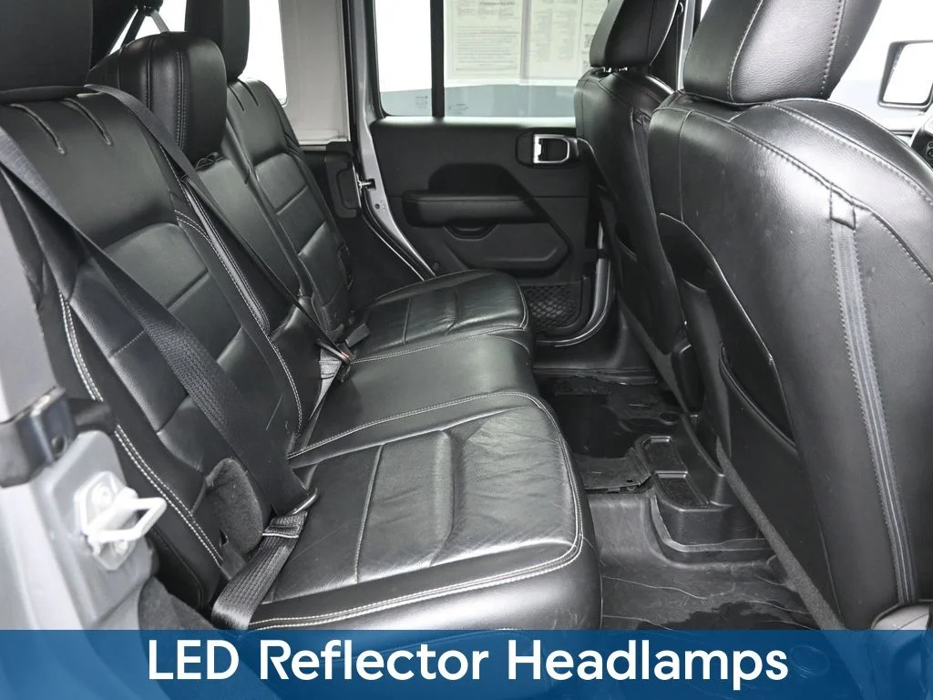 Used 2018 Silver Jeep Unlimited Sahara image 20