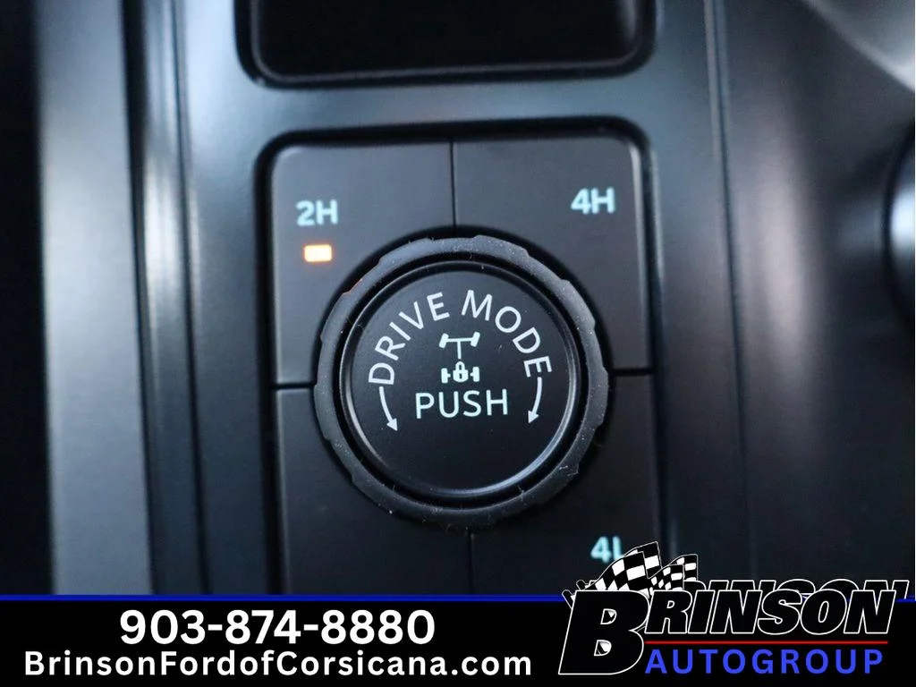 New 2026 Oxford White Ford XLT image 18