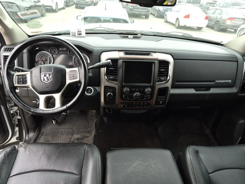 Used 2015 Silver Ram Laramie image 5