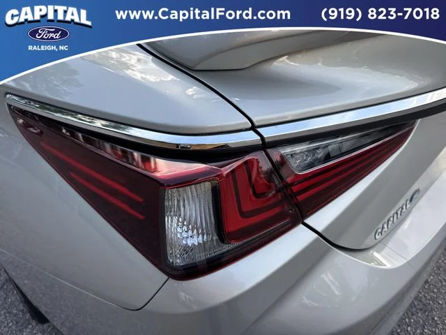 Used 2022 Beige Lexus 350 Ultra Luxury image 15