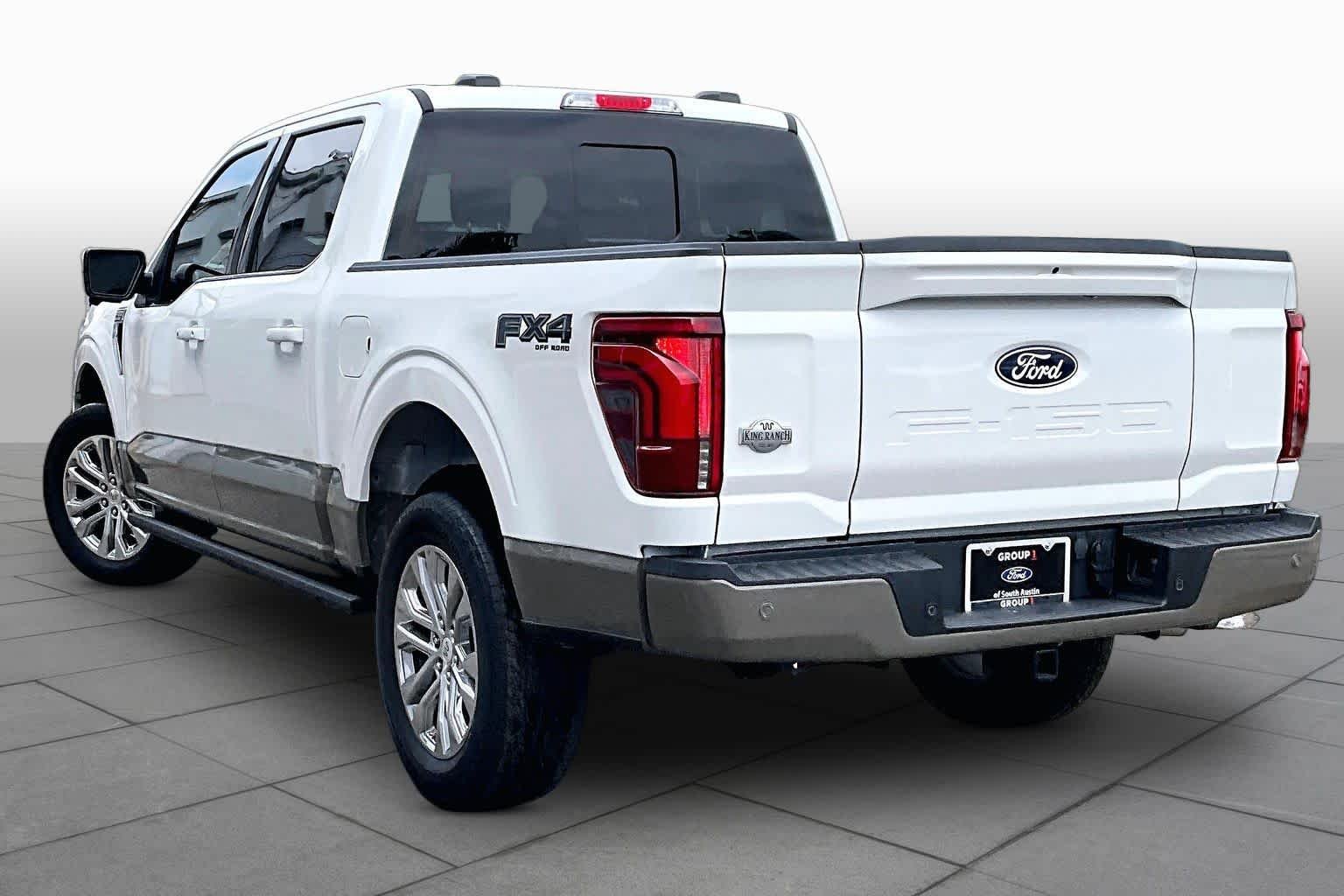 Used 2025 Star White Metallic Tri-Coat/Marsh Gray Ford King Ranch image 12